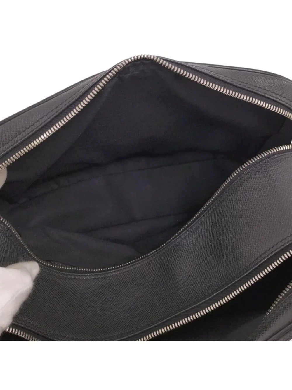 Louis Vuitton PM Shoulder Bag Taiga Ardoise
